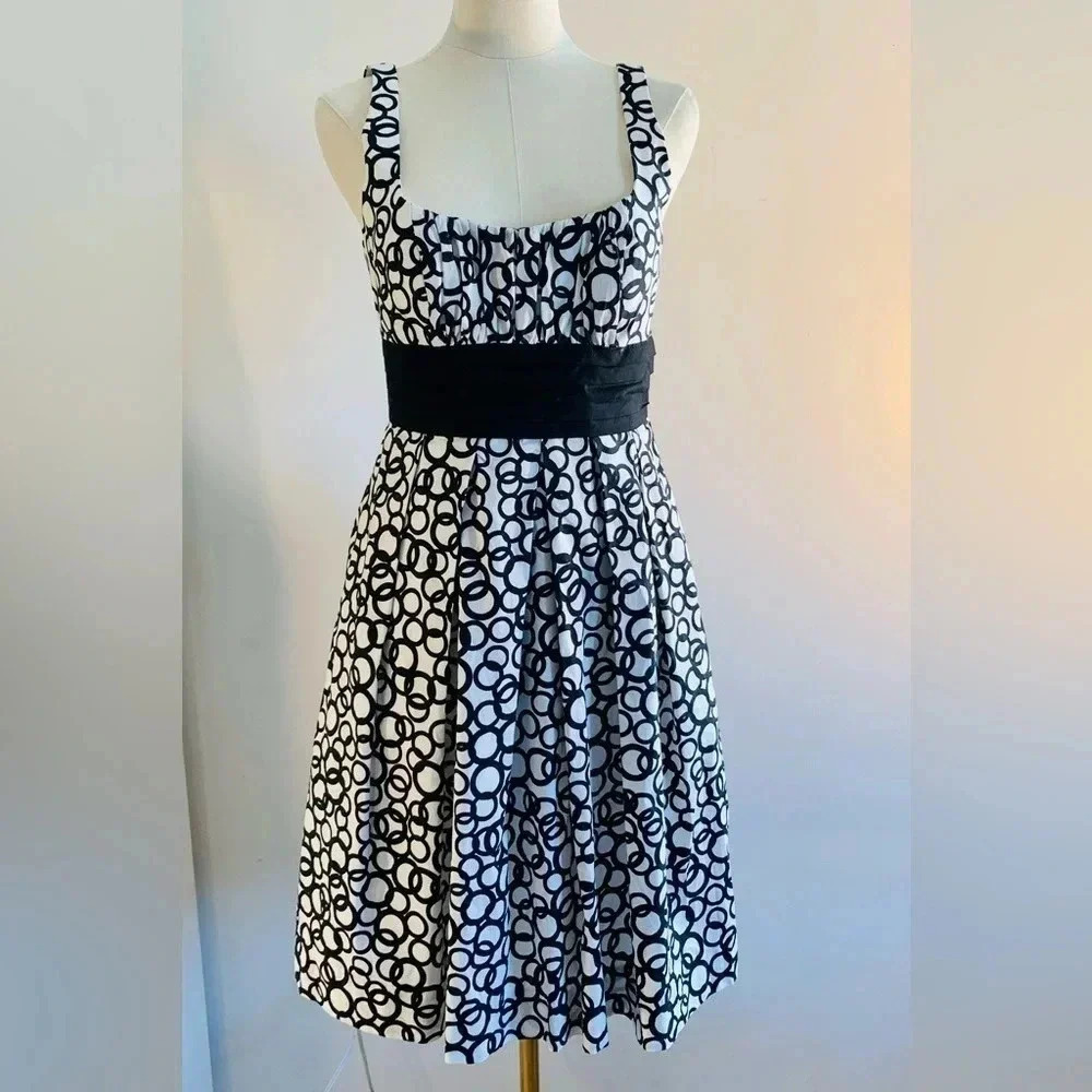 Black and White Sleeveless Donna Morgan Dress Size 6